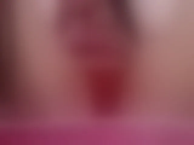 Live sex webcam photo for Teeo02 #241042897