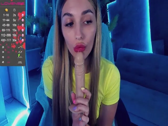 Live sex webcam photo for Adelina___ #252993454