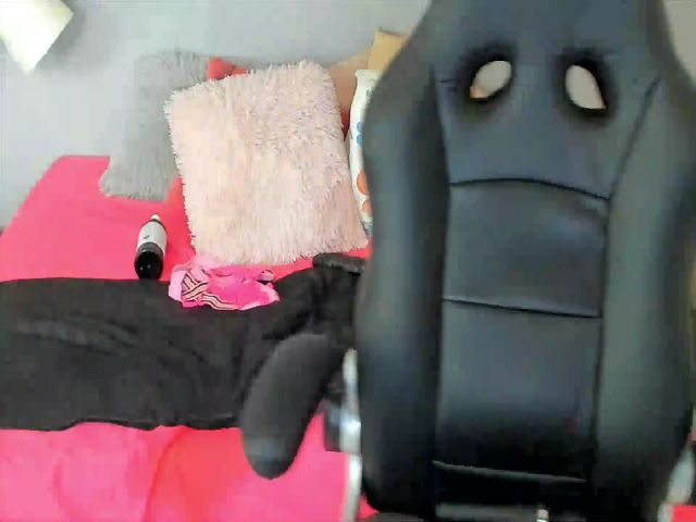 Live sex webcam photo for Rebecabrownie #253784243