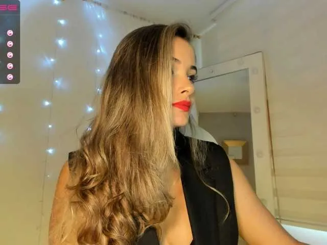 Live sex webcam photo for NiaStone #240989589