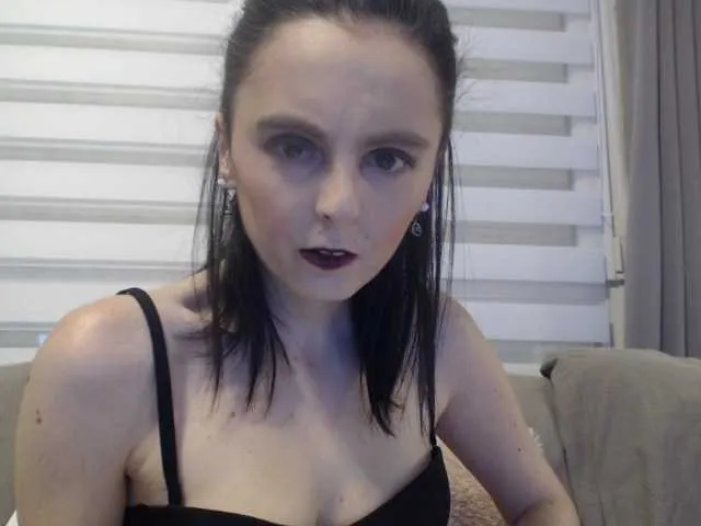 Live sex webcam photo for cleophee #287942087