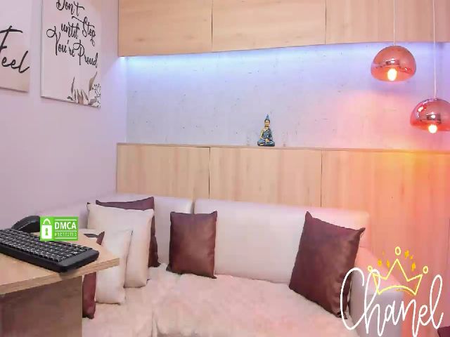 Live sex webcam photo for Chaneladams_ #255084559