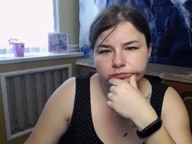 Live sex webcam photo for MonLais #253690600