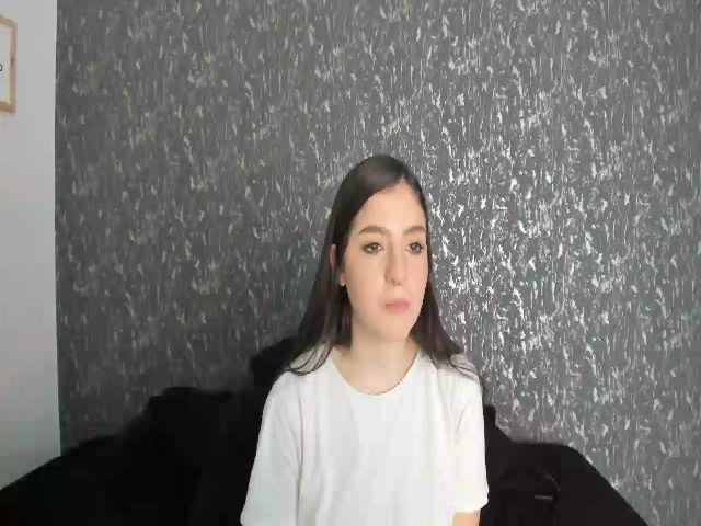 Live sex webcam photo for camile_ #254947510