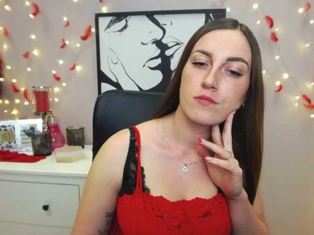 Live sex webcam photo for amandaBURN #244519316