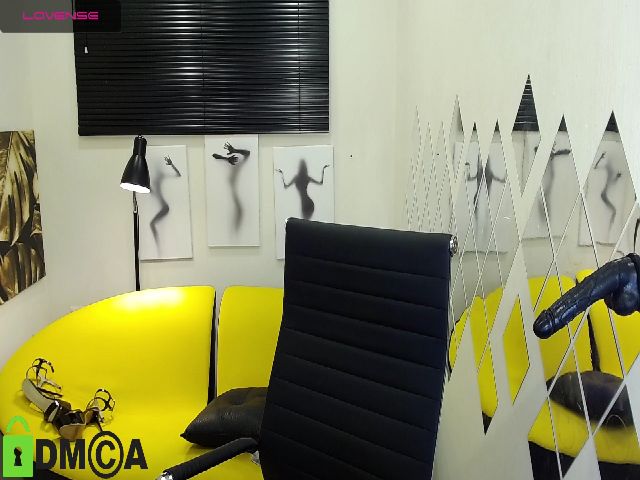 Live sex webcam photo for MarvelousLilu #253802104