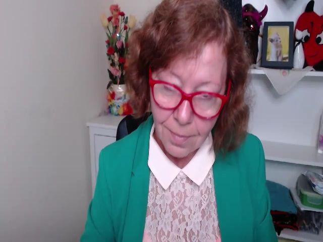 Live sex webcam photo for Adele_69 #262964189