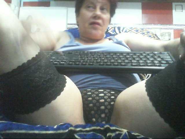 Live sex webcam photo for FilthyMilf1 #261012807