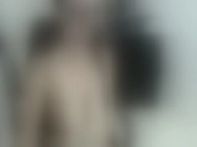 Live sex webcam photo for Miss_EsmeeMFC #257100508