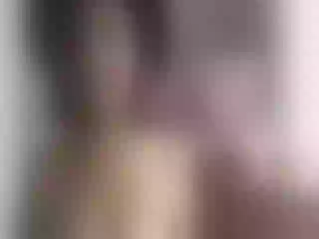 Live sex webcam photo for SmilingAlis #252499661