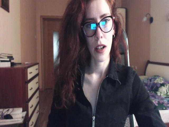 Live sex webcam photo for HollyIvory #265187302