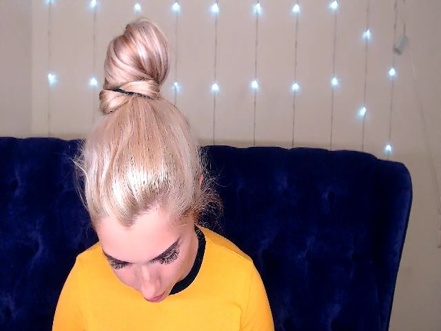 Live sex webcam photo for TrishKlein #255300516