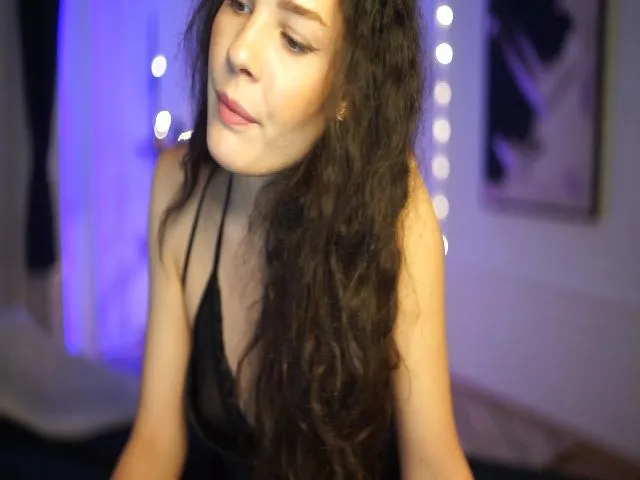 Live sex webcam photo for ITakeUrBreath #254726254