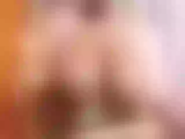 Live sex webcam photo for Sweetnozie #253393599