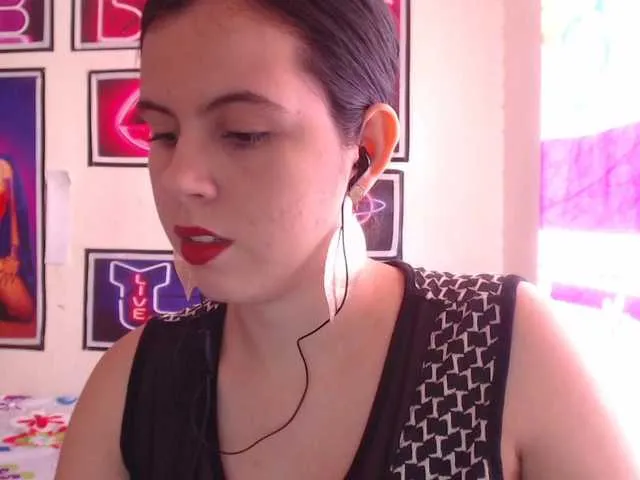 Live sex webcam photo for ShanellMoore #245563576