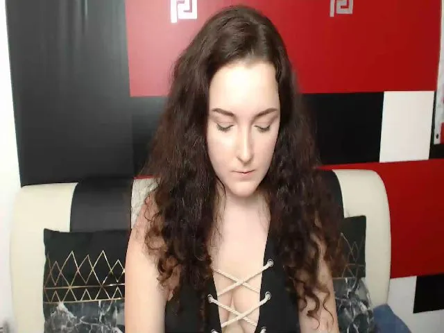 Live sex webcam photo for GloriaSparks #258083908