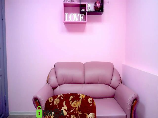 Live sex webcam photo for PrincesSnake #261918167