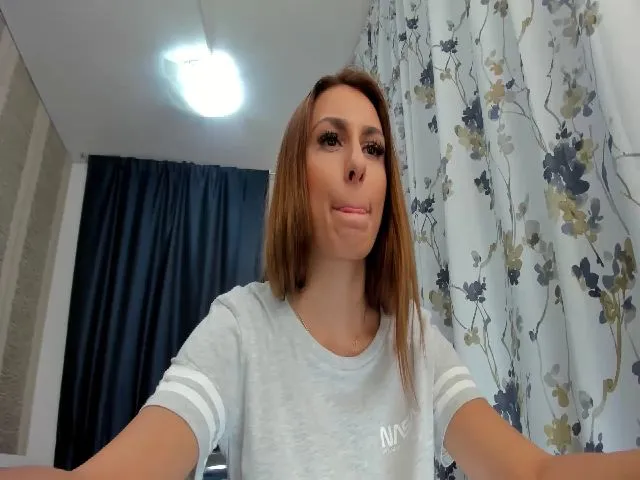 Live sex webcam photo for JessyJ_ #255053234