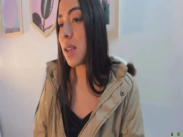 Live sex webcam photo for Kendry_ #254314977