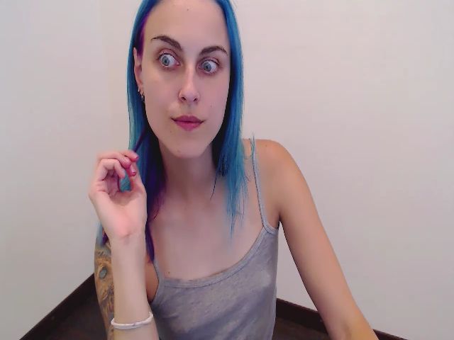 Live sex webcam photo for Bird_Blue #264215380