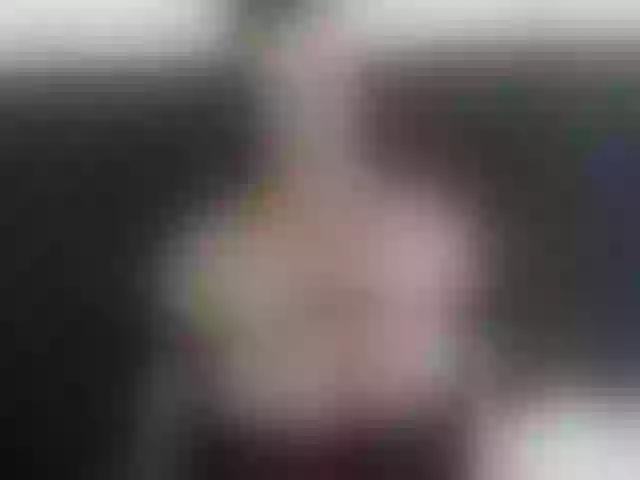 Live sex webcam photo for LovelyClara4u #256228812