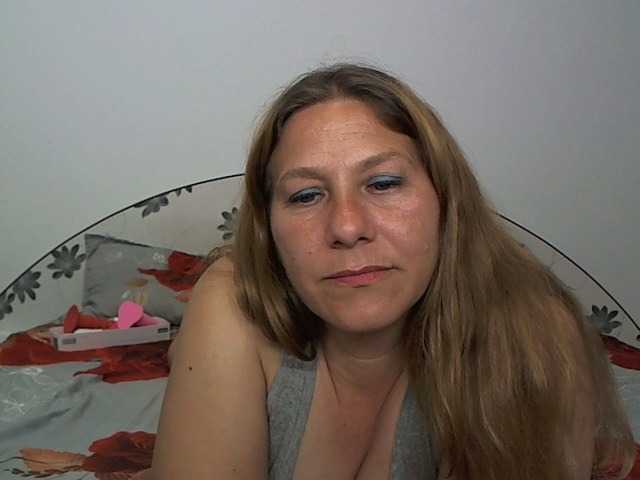 Live sex webcam photo for imola80 #245090165