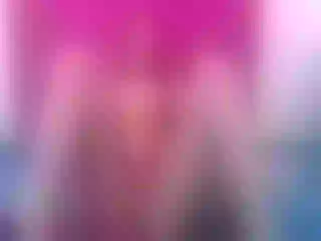 Live sex webcam photo for Redmilf_69 #262310745