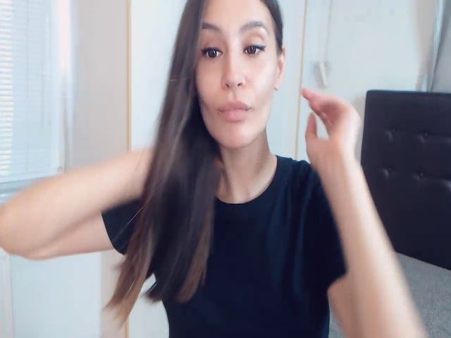 Live sex webcam photo for Asoll77 #253048812