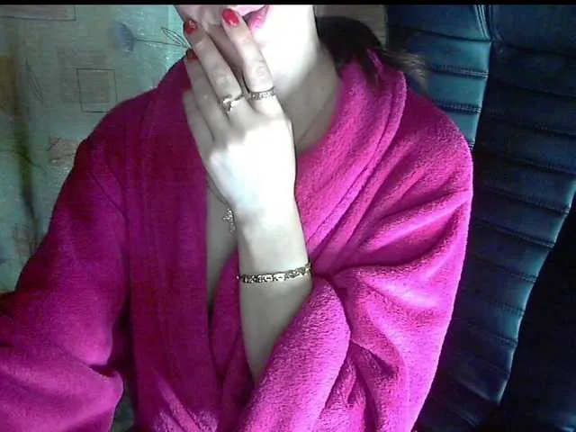 Live sex webcam photo for xlorax777 #243774440