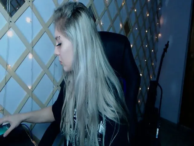 Live sex webcam photo for Exorty #252971525