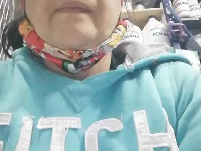 Live sex webcam photo for latinaamorosa #240928995