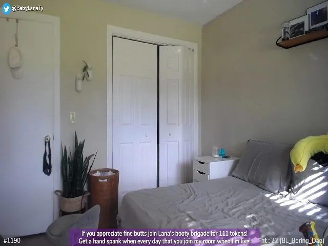 Live sex webcam photo for LanaTy #254910969