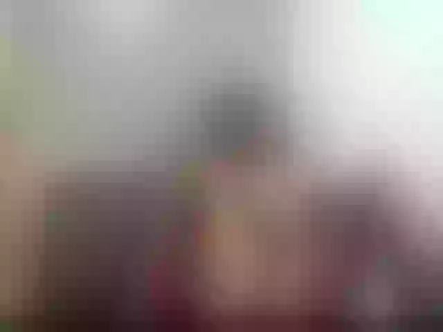 Live sex webcam photo for Juanitaa_01 #264048856