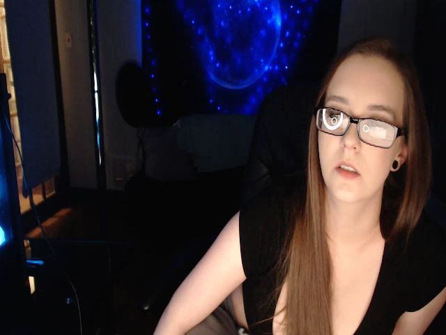 Live sex webcam photo for xQueenKendrax #255797034