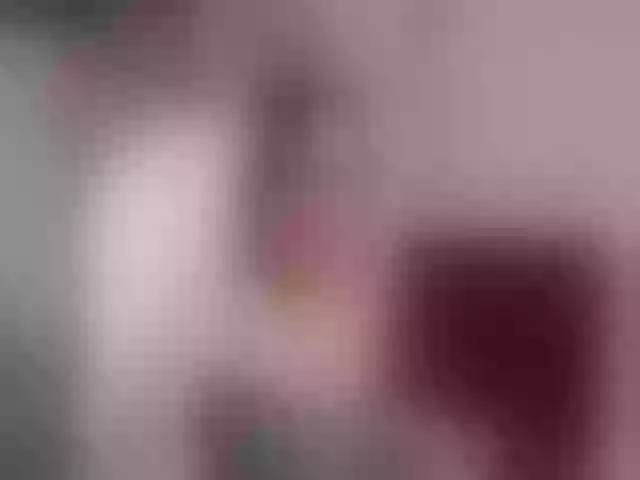 Live sex webcam photo for Sun_kissed1 #265471008