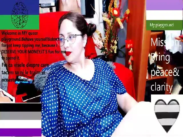 Live sex webcam photo for ImperatrizaS #262437758