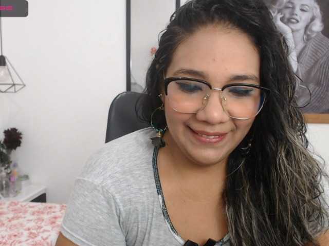 Live sex webcam photo for IndianMama #241009615