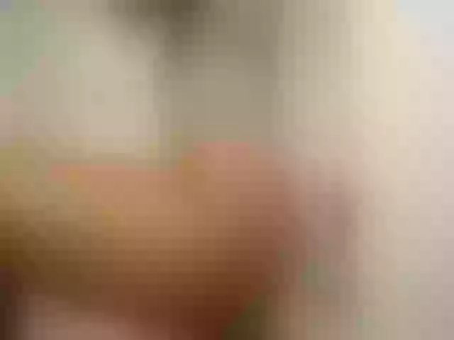 Live sex webcam photo for Andrealushot1 #264378741