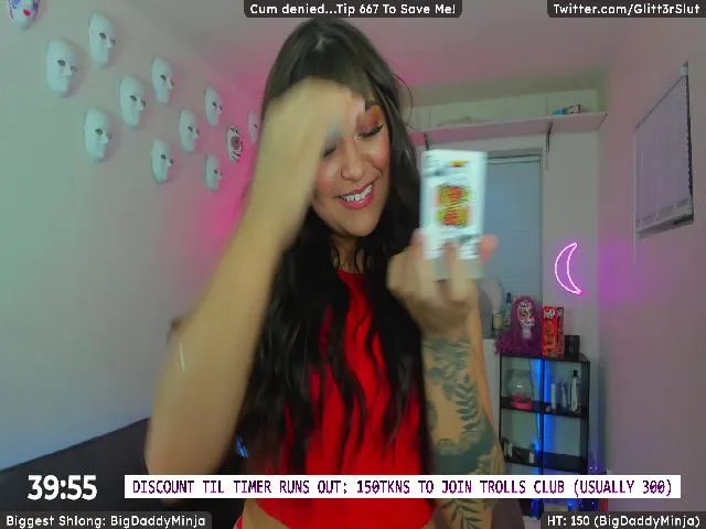 Live sex webcam photo for Glitt3rSlut #254657808