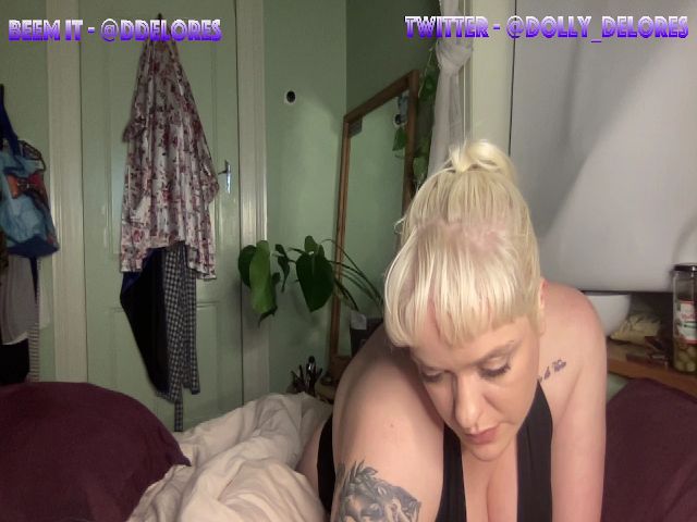 Live sex webcam photo for DollyDelores #255657458
