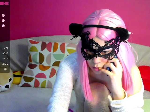 Live sex webcam photo for SonyaChan #241185084