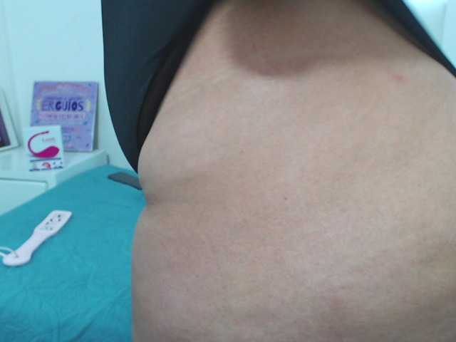 Live sex webcam photo for isabella-smit #248014048