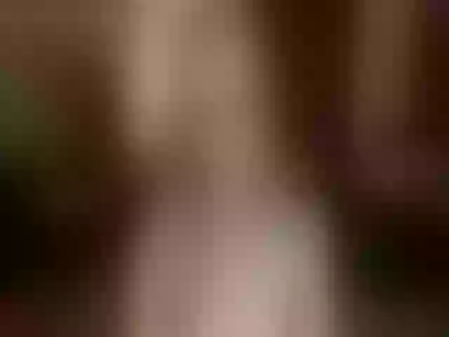 Live sex webcam photo for WildestKitten #252296354