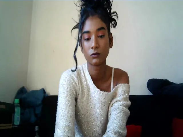 Live sex webcam photo for dirtyrissa69 #256801674