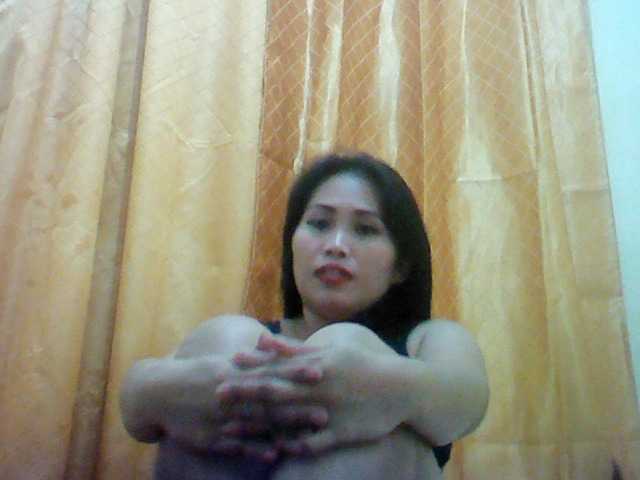 Live sex webcam photo for CandyRose26 #241033649