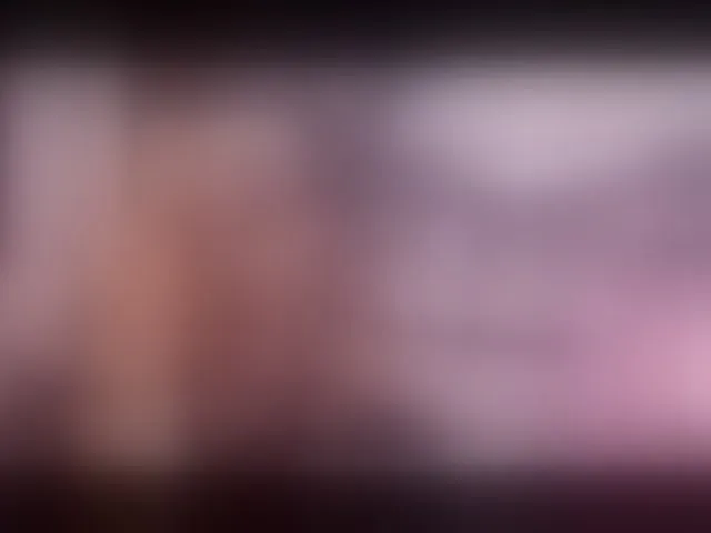 Live sex webcam photo for RoyalAlexisX #260150921