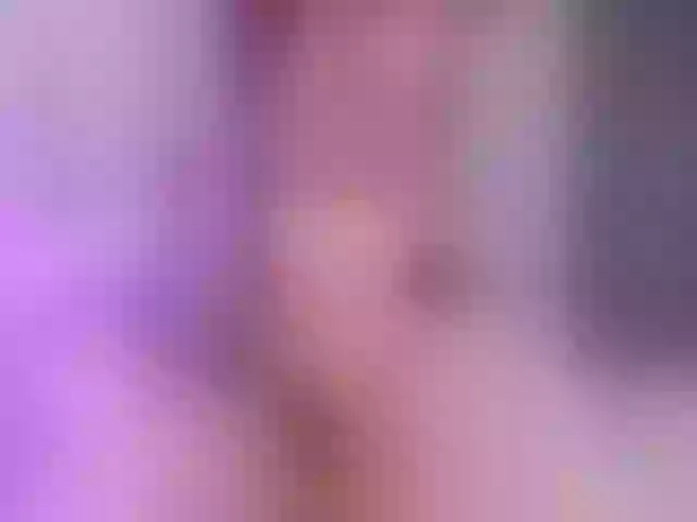 Live sex webcam photo for Howtokira #265373678