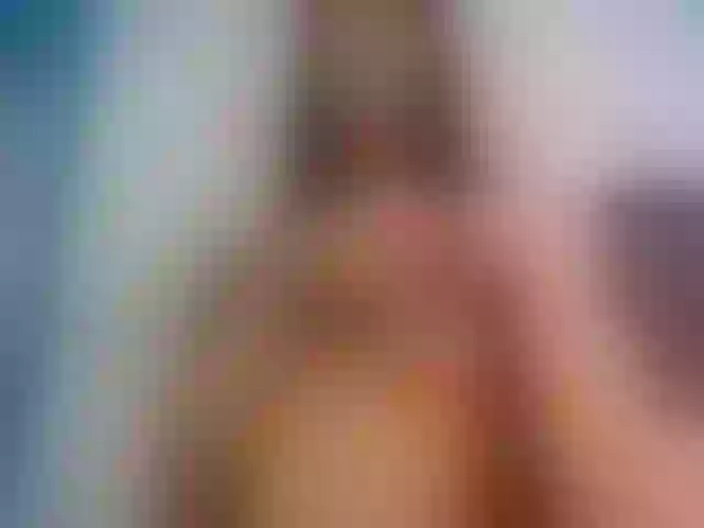 Live sex webcam photo for AngeelJones #258384789