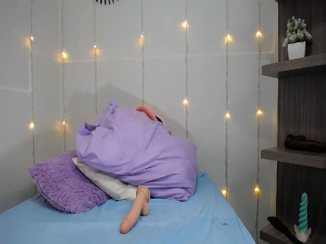 Live sex webcam photo for ETHANJARA #260757745