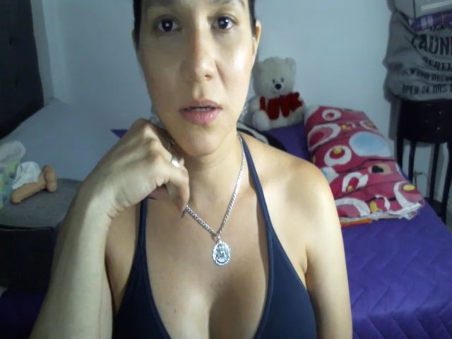 Live sex webcam photo for Sofiahenao #257262077